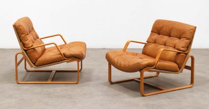 Bruno MATHSSON (1907-1988) 
Rare pair of armchairs model "Ingrid"
Birch and cognac...