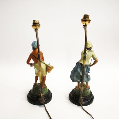 null Pair of lamps representing fishermen in polychrome plaster, signed Moreau on...