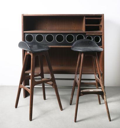 Bar in natural wood, two high stools H_115...