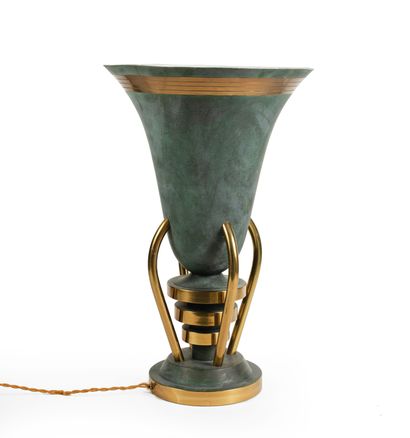 null French work in the Art Deco style Metal and brass horn lamp About 1950 H_46...