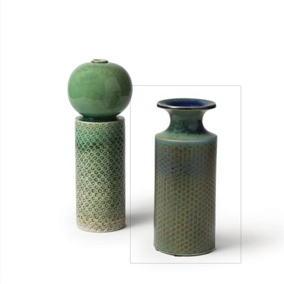 STIG LINDBERG (1916-1982) Vase cylindrique, vers 1950
Émail bleu et céladon
Manufacture...