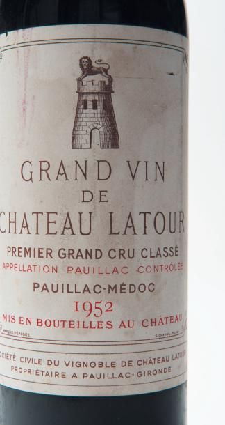 Pauillac 3 Bouteilles de Château Latour 1952 1er Cru Classé de Pauillac Niveaux haute...