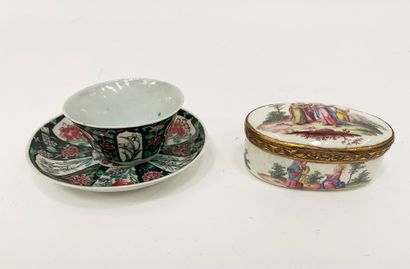 null Lot including an oval box in mounted porcelain with religious scenes and a sorbet...