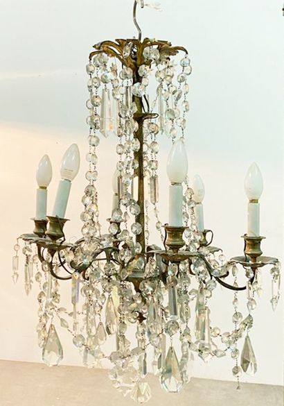 null Chandelier with glass pendants and pendulums, with six arms of light 19th century...