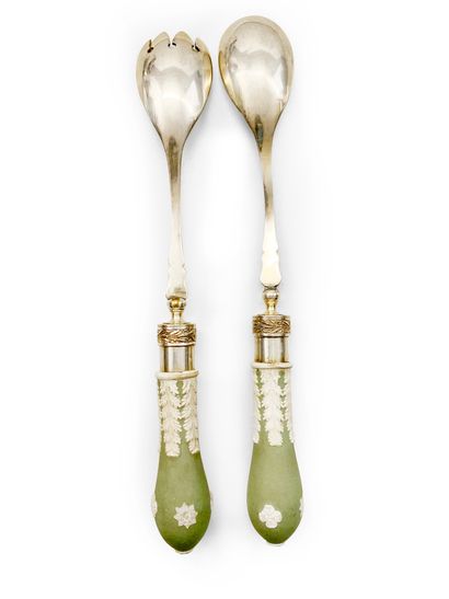 Set of metal cutlery including two pie scoops,...