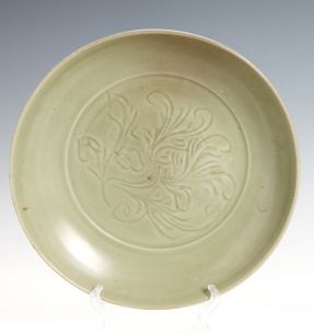 Piatto o coppa in porcellana «celadon», Cina,...