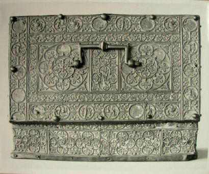 null 
Oak core box decorated with openwork plates of lead and gilded pewter alloy,...