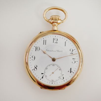 IWC VERS 1900 
No. 392699
14k (585) yellow gold pocket watch, white enamel dial,...