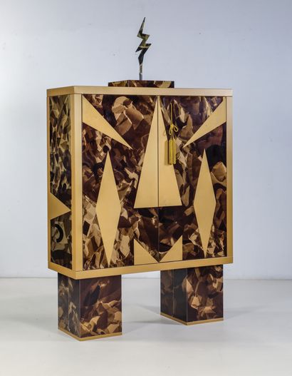 ALESSANDRO MENDINI (1931-2019) Cabinet de la série «Tre Mobili Veneziani»
Impression...