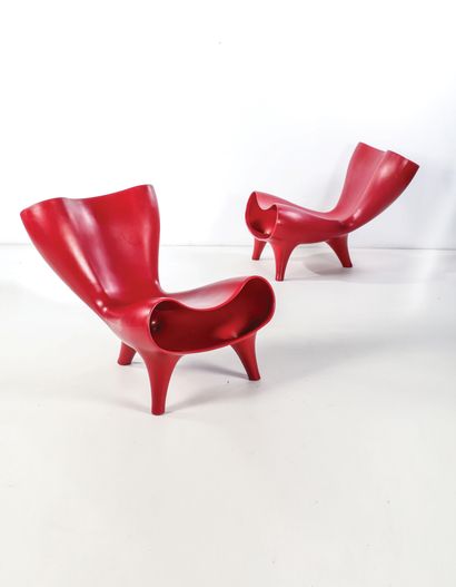 Marc NEWSON (né en 1963) Paire de fauteuils «Orgone»
Polyéthylène
Edition POD, 2003
H_96...