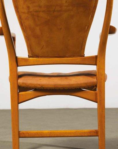 DAVID ROSEN (1910-1993) Set of twelve armchairs
Wood and leather
Edition Nordiska...