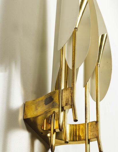 Max INGRAND (1908-1969) Wall lamp
Brass and lacquered metal
Edition Fontana Arte
About...