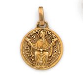  Médaille de baptême en or 18K (750), l'avers orné de la figure de Marie trônant...