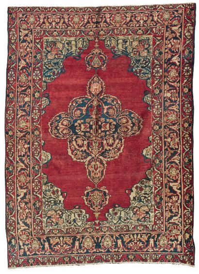 Kirman Laver (Persia) circa 1890 
Velours de laine sur base de coton. Densité d'environ...