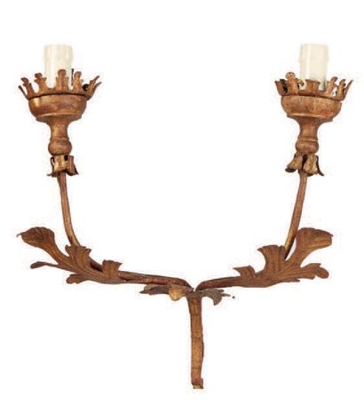 Pair of wall sconces with two lights, en...