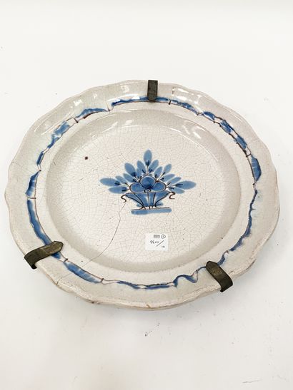 null Lot of earthenware including a Henriot Quimper dish, a Rouen plate, a cup and...