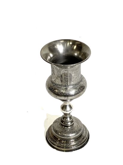 null LARGE SILVER KIDDUCH GABET For the three pilgrimage holidays: Sukkot, Pesach...