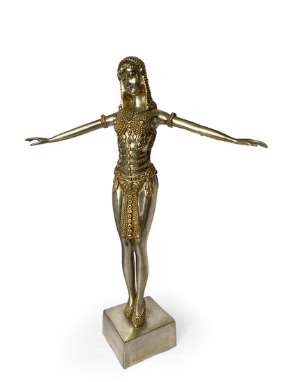 null Irénée Rochard (1906 - 1984) 

Danseuse orientale 

Sculpture en métal argenté...