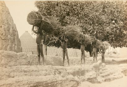 GIDE, André. Voyage au Congo suivi du Retour du Tchad et illustré de soixante-quatre...