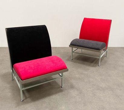 ETTORE SOTTSASS (1917-2017) & MARCO ZANINI (NÉ EN 1957) Paire de fauteuils modèle...