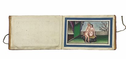CHINE, Canton - XIXe siècle Album de douze gouaches sur papier de riz illustrant...