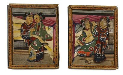 CHINE - XIXe siècle Two cardboard and fabric panels decorated with couples playing...