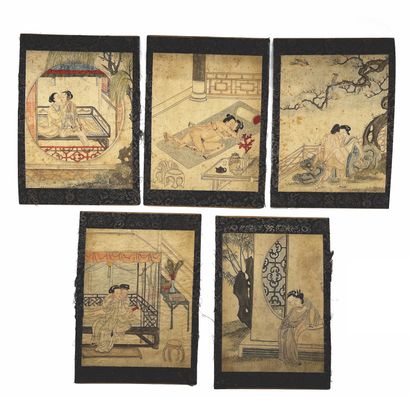 CHINE - XIXe siècle Series of five inks and colors on silk, decorated with two naked...
