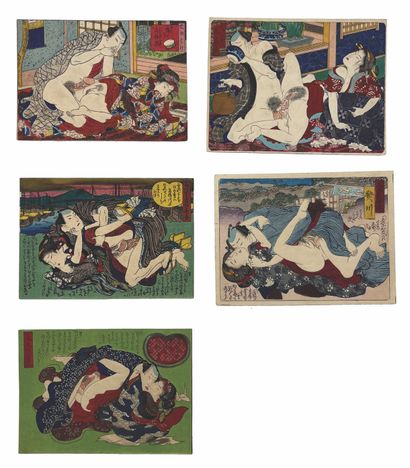 JAPON - XIXe SIÈCLE Ecole Utagawa : Trois estampes à décor de scène érotique, un...