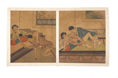CHINE - Vers 1900 Album de douze encres et couleurs sur soie illustrant des couples...