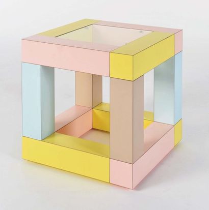 null petite table d'appoint "mimosa" de forme cubique à plateau en verre carré reposant...