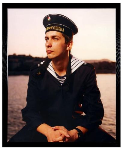 Andres Serrano (né en 1950) Budapest, The Sailor, 1994 cybachrome numéroté 2/7. H_100...