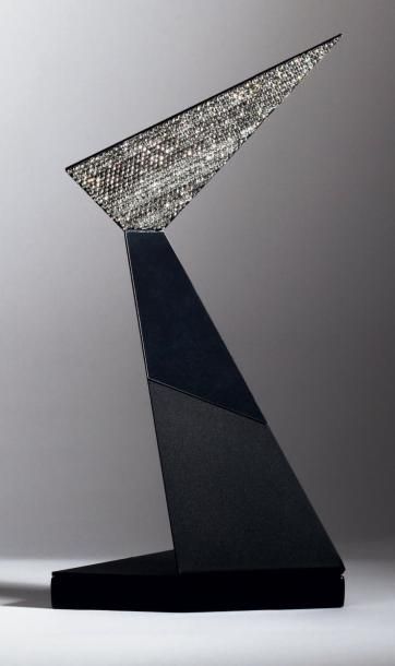 NICOLAS DESTINO Prototype Lampe Trophée Acier peint époxy, plus de 600 cristaux Swarovski...
