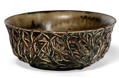 AXEL JOHANN SALTO (1889-1961) Bol en grès émaillé Signé Bowl in glazed stoneware...