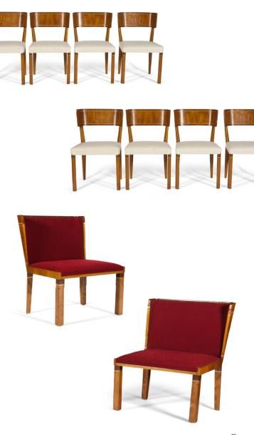 CARL BERGSTEN (1879-1935) Ensemble de huit chaises bandeau et paire de chaises à...