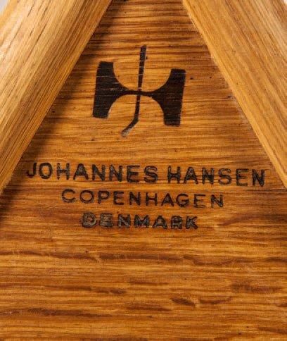 HANS J. WEGNER (1914-2007) Chaise valet en chêne Oak Valet chair Edition Johannes...