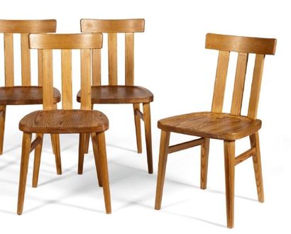 WERNER WEST (1890-1959) Quatre chaises en pin 4 chairs in pine wood Circa 1930 H_85...