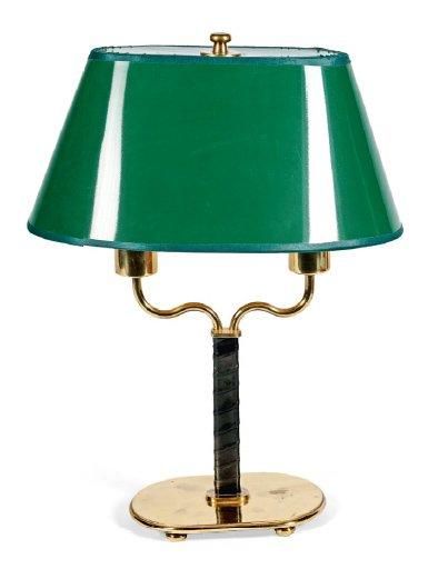 JOSEF FRANK (1885-1967) Lampe de table 2388 en laiton 2388 desk lamp in brass Edition...
