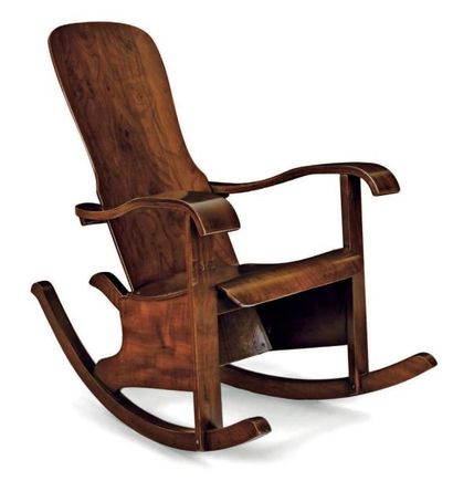 EDITION CIMO S. A Rocking chair «Movels» Imbua 1942 H_105 cm L_75 cm P_105 cm