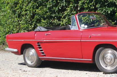 RENAULT FLORIDE / 1961 Châssis: n° 38342 Modèle très sympathique et ludique Vrai...