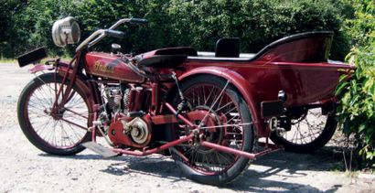 INDIAN Powerplus avec side car 1926 Châssis: n° 77R391 Possède son side-car Belle...