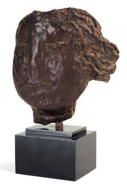 JEAN FAUTRIER (1898-1964) Masque de jeune fille, 1928 Epreuve en bronze signée et...