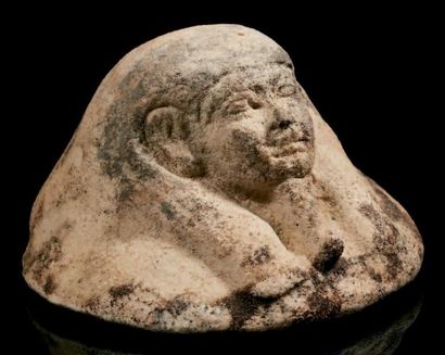 ÉGYPTE BOUCHON DE VASE CANOPE à l'effigie du fils d'Horus Amset, à visage humain,...