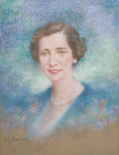 Lucien Levy-Dhurmer (1865-1953) Portrait de femme Pastel sur papier. Signé en bas...