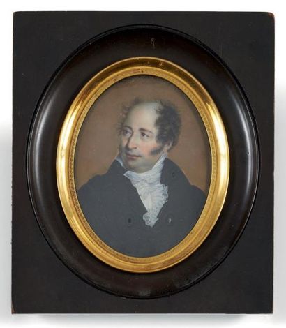 DANIEL SAINT (1778 - 1847), ATTRIBUÉ À Portrait d'homme au gilet rayé, chemise à...