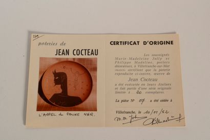 null Jean COCTEAU (1889-1963)
Assiette en céramique à décor polychrome
Signée Jean...