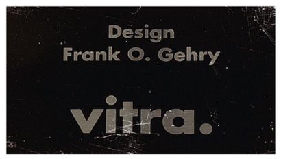 FRANK O. GEHRY (NÉ EN 1929) Fauteuil et son ottoman modèle «Red beaver» Carton ondulé...