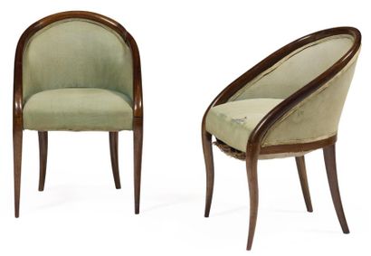 Jean Royère (1902-1981) Paire de fauteuils modèle «Crapaud» Acajou et tissu (accident...