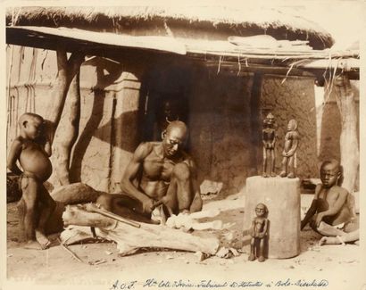 ANONYME Afrique-Occidentale française Vers 1940 Seize tirages argentiques legendes...