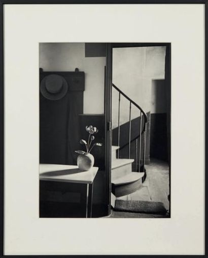 André Kertesz (1894-1985) Chez Mondrian, Paris 1926 Tirage argentique. Signé au dos....