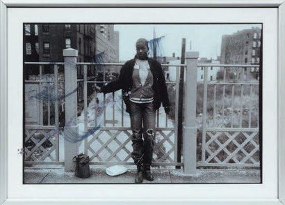 Sophie CALLE (née en 1953) The Bronx, 1980-2002 Ensemble de 17 photographies. Édition...